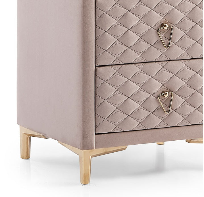 Bambi Luxia Nachtkommode füße