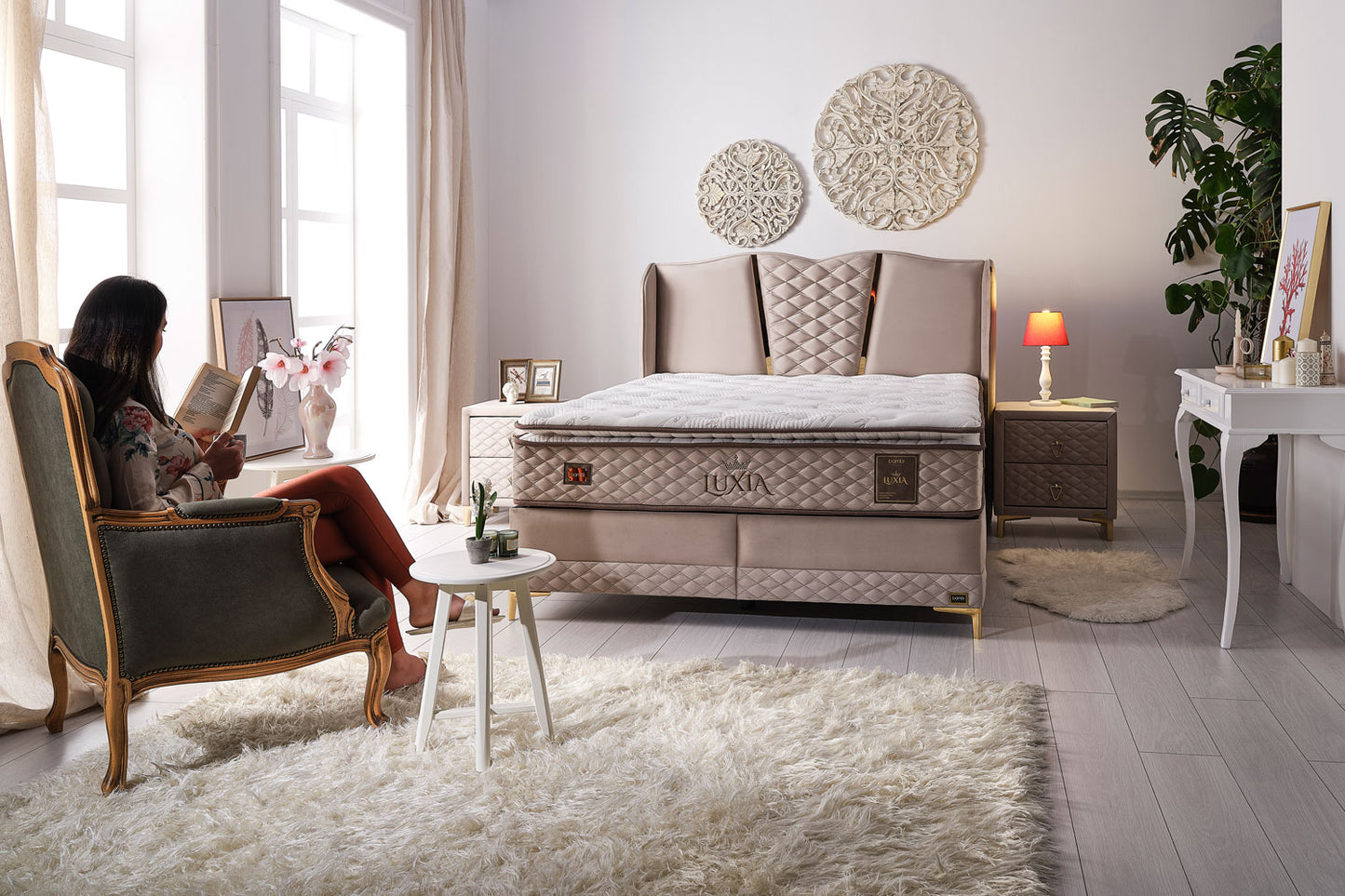Luxia Boxspring Bett  Im chlafzimmer