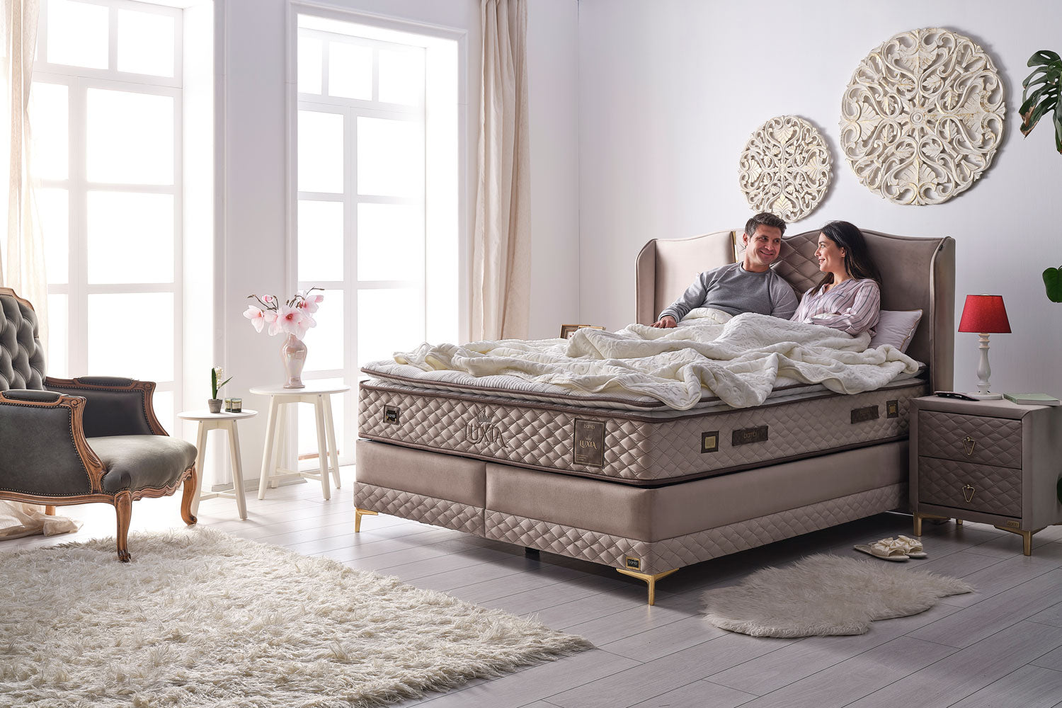 Luxia Boxspring Bett Schlafzimmer
